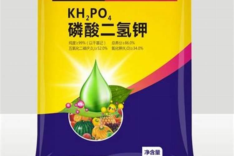 请问老师葡萄怎样施肥