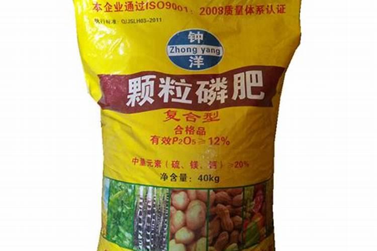 西瓜挂果后施什么肥,挂果后怎么浇水