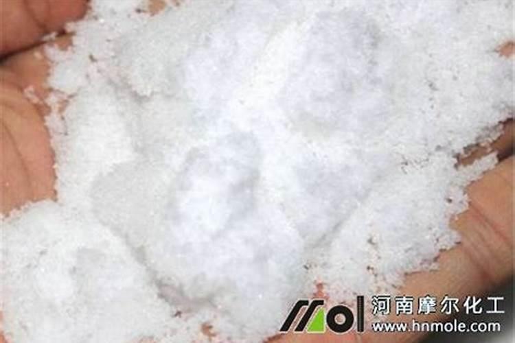 水溶肥结块正常吗