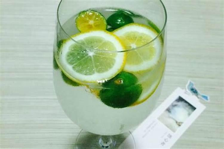 揭秘金桔柠檬水：减肥圣品还是甜蜜陷阱？